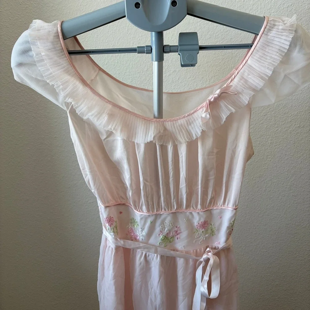 Charmode Nightgown Women 38 Pink Vintage Floral Embroidered Ruffle Sheer Sears